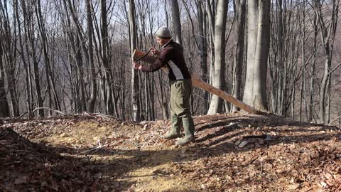 Alone built a dugout in the forest. Start to finish