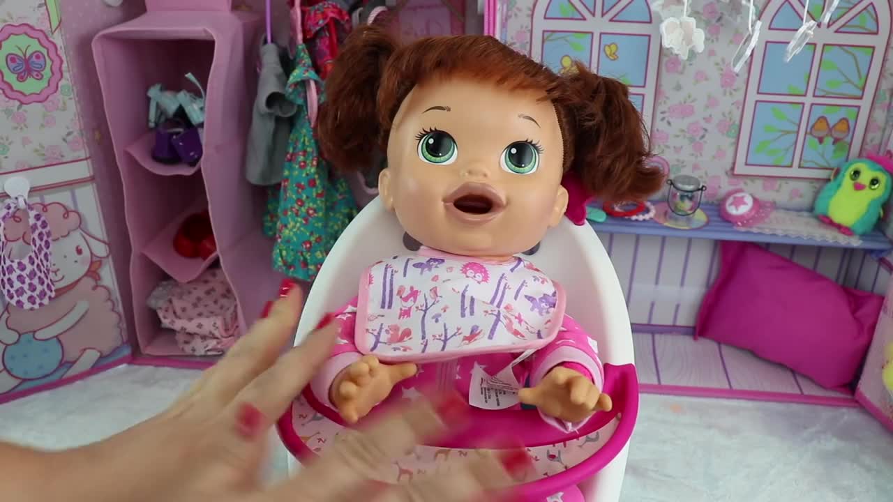 Mu?eca Baby Alive Sara en su Rutina de Ma?ana BB Juguetes