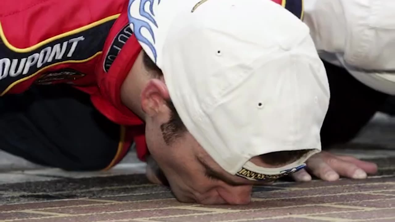 Jeff Gordon's 5 Brickyard 500 Wins Mark an Untouchable Record!