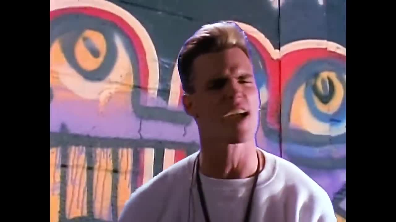 Vanilla Ice - Ice Ice Baby (Official Music Video)