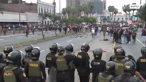 Police fire tear gas at protesters in Lima as former President Castillo impeached and arrested