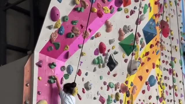 Yang Yang, 3 years old and 2 months old, successfully completed 30 degree 5.8 elevation line