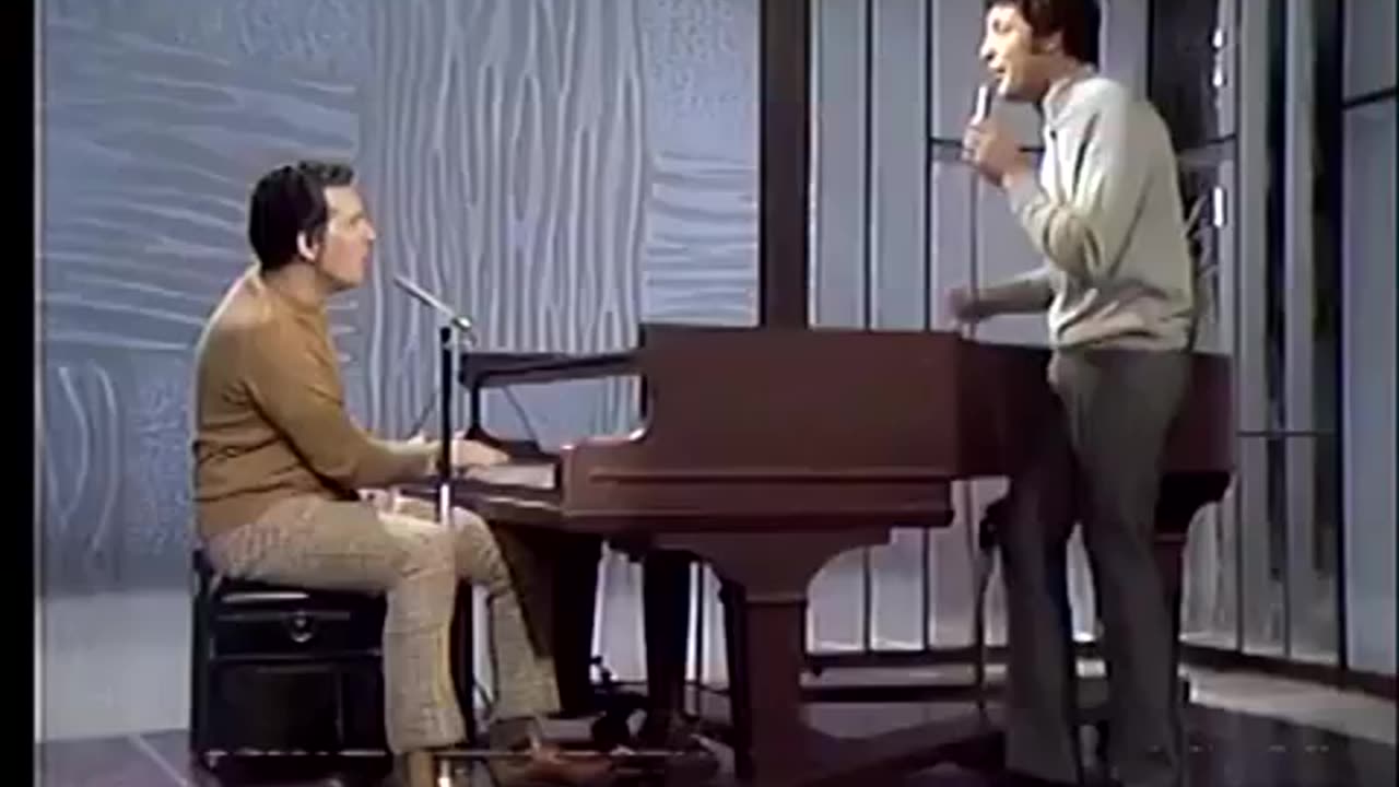 Tom Jones Live