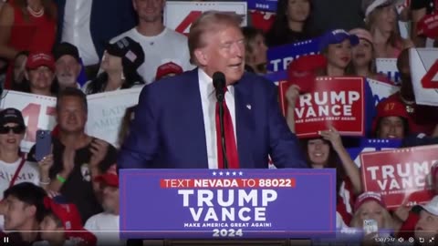 Donald Trump kể câu chuyện về Joe Biden đội mũ Trump: