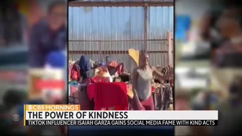TikTok star helps strangers with random acts of kindness