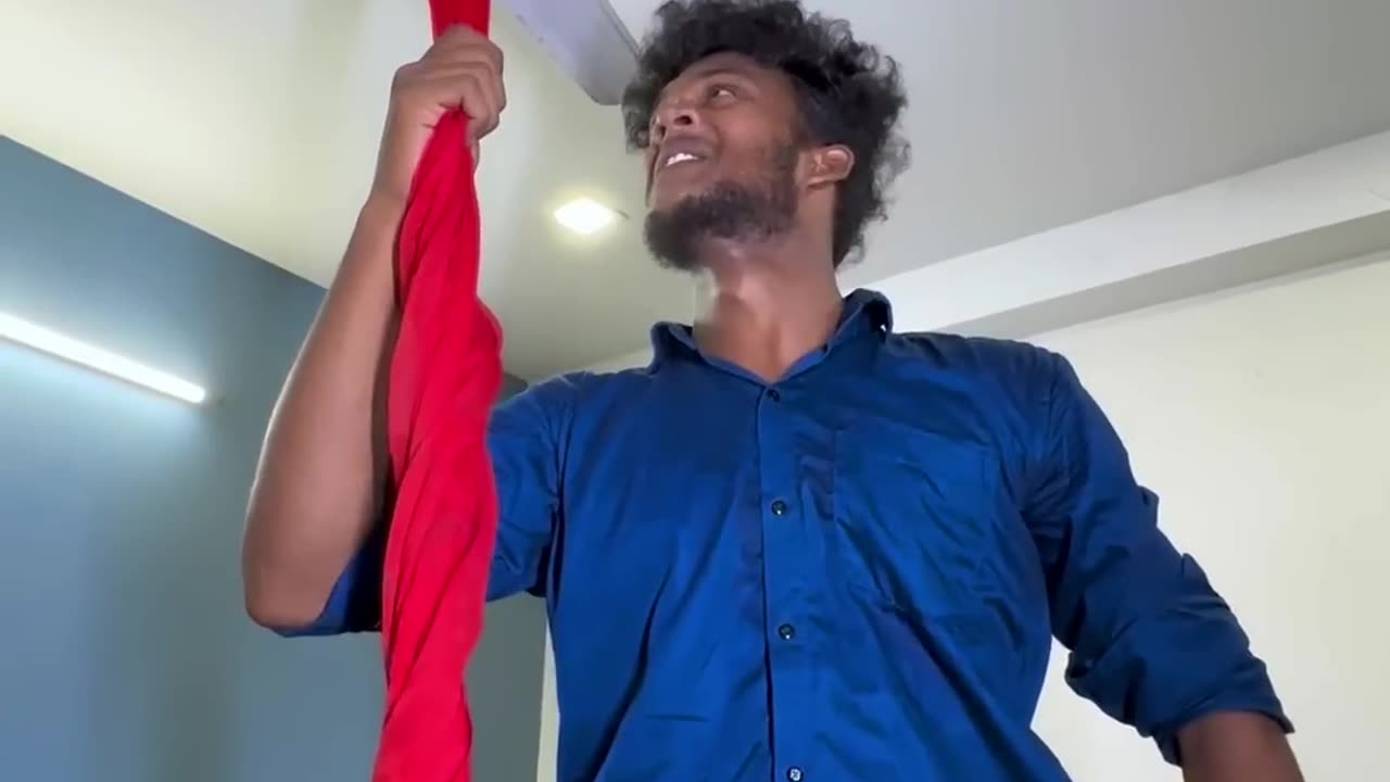 रोक लो इसको 😂😂#comedy #realfools #surajroxfunnyvibeo #vikramcomedyvideo #funny