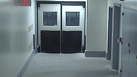 6105RHOBSBNWCorridornearStair6_2021-01-05_02h00min01s907ms.mp4
