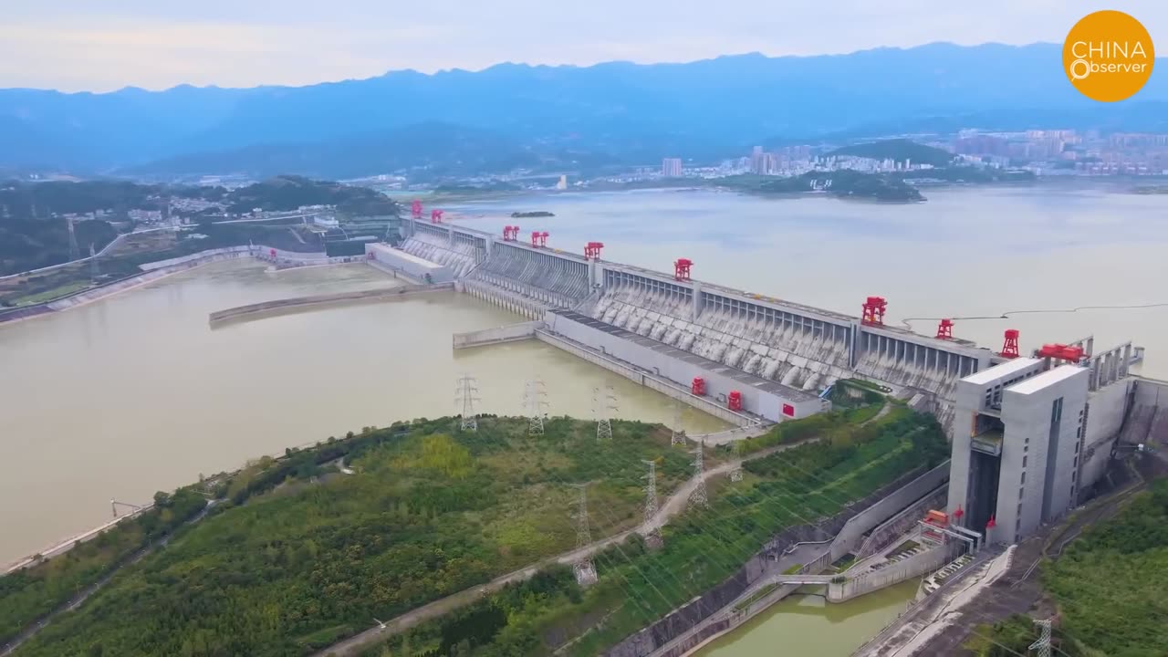 $28.3 Billion USD Three Gorges Dam Has Failed _ 80 Cracks Found! What Does This Mean