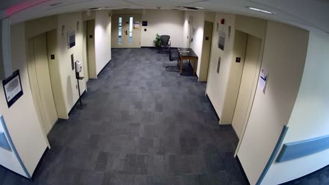 8005FCOB03ElevatorLobby_2021-01-05_01h40min01s117ms.mp4