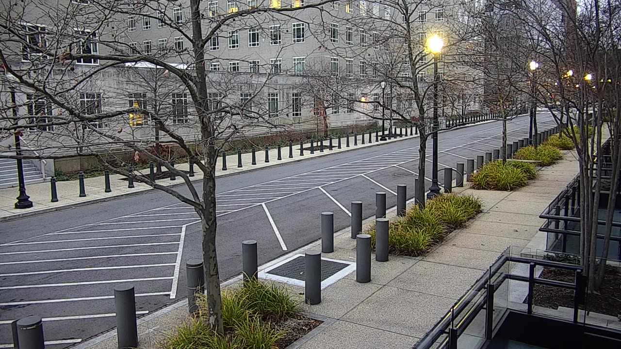 8494OHOB01SoutheastExit_2021-01-05_07h23min46s597ms.mp4