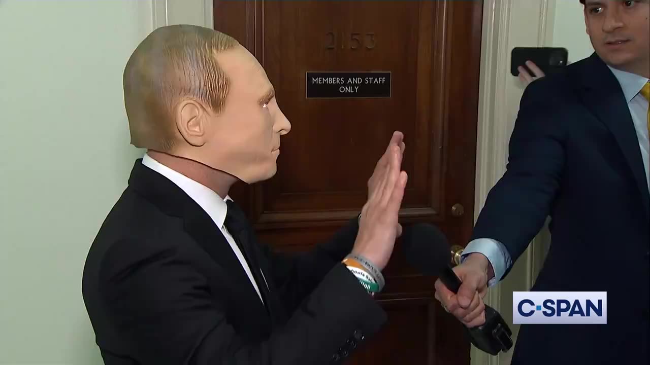 Democrat Jared Moskowitz Wears A Putin Mask In Congress