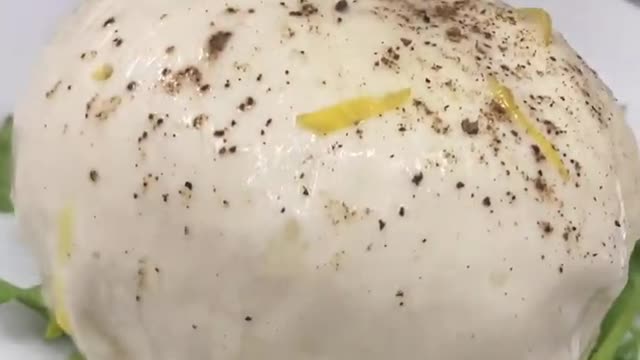 Bufala appassita al limone una macina di pepe e olio evo … che meraviglia la semplicità