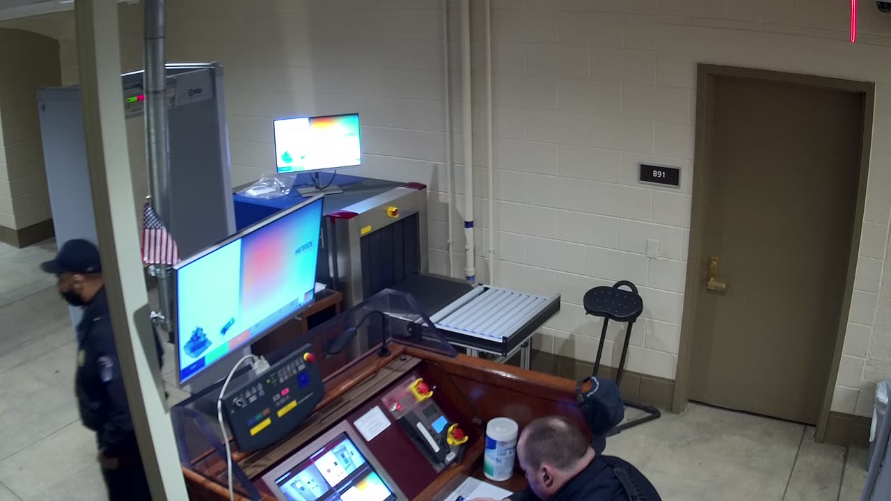 5132CHOBBAGarageScreening1_2021-01-05_06h48min22s197ms.mp4