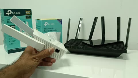 Mesh WiFi Extender Product Overview