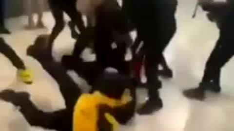 A brave White guy fights back against a violent African and Arab gang