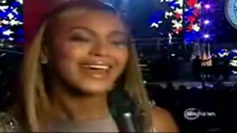 'BEYONCE CRIES SO HARD IN PURE EMOTION PERFORMING LIVE FOR OBAMA!' - 2009