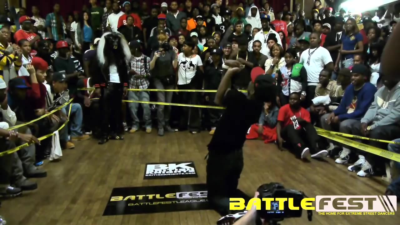 BATTLEFEST 13 : DOLLAZ VS STORYBOARD P (CLASSIC)