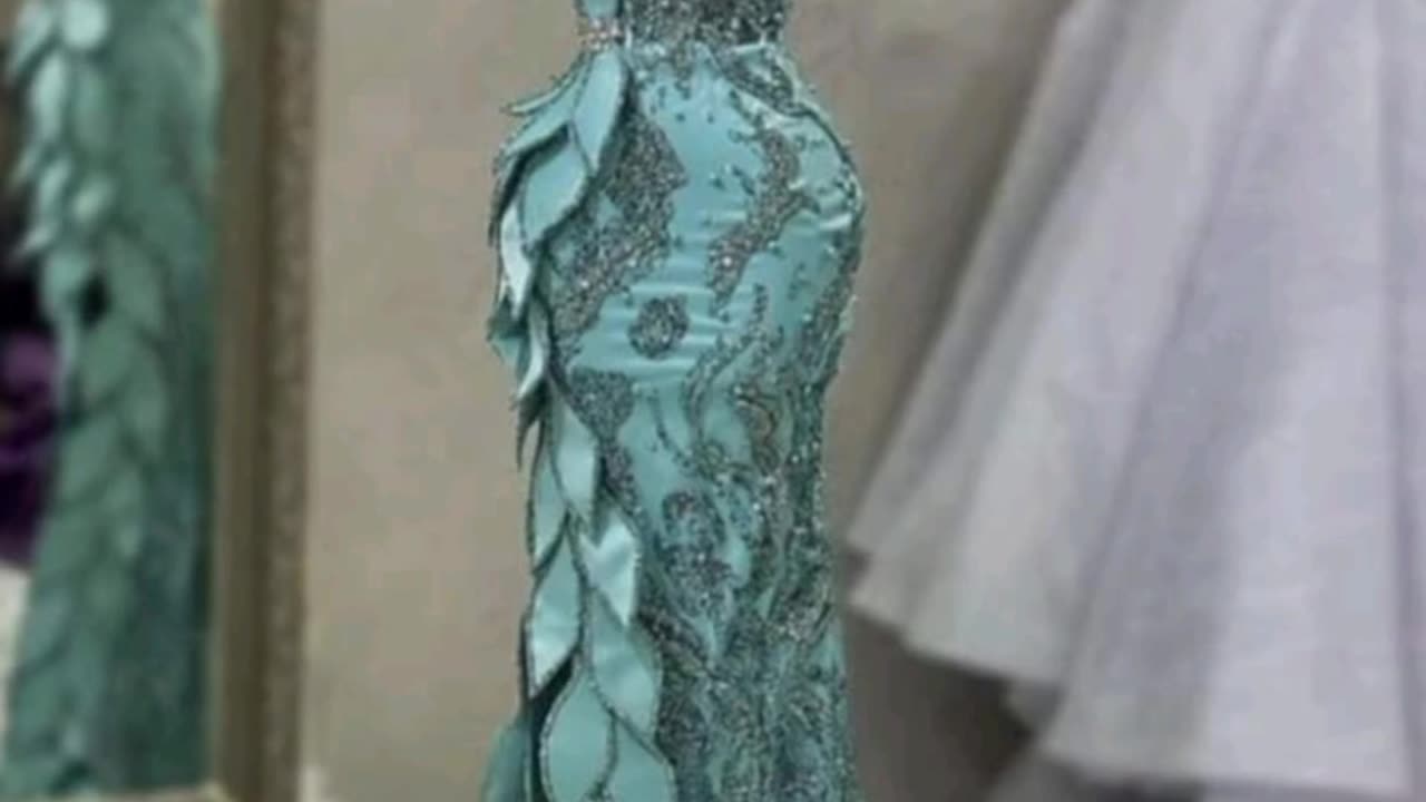 Long Party Dress Styles Ideas For Elegant Ladies