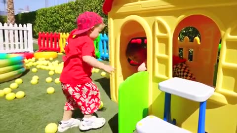 Viral diana and roma video Where kids will laugh and roll