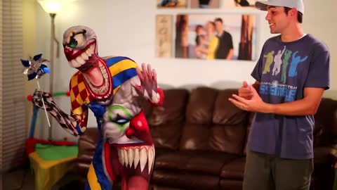 83.Gut Ripping iPhone Halloween Costume + 17 more hi-tech costumes