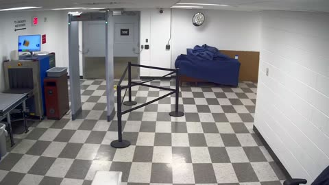 6134RHOBG3G308CLobby8Entrance_2021-01-06_10h20min01s120ms.mp4