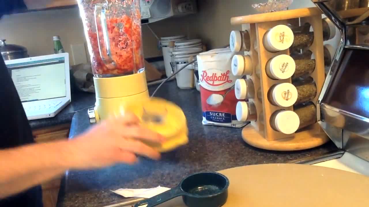 HOW TO Make Jam in YOUR Breadmachine