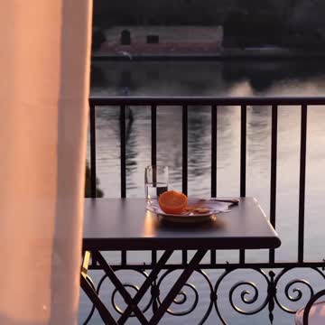 Slow awakenings in Venice 🌞