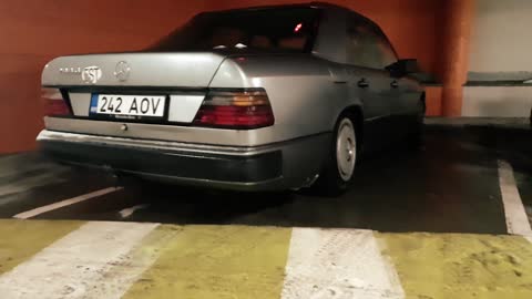 WV LT28 2.4d 55kw 1980 / Mb W124 2.0 55kw 1990