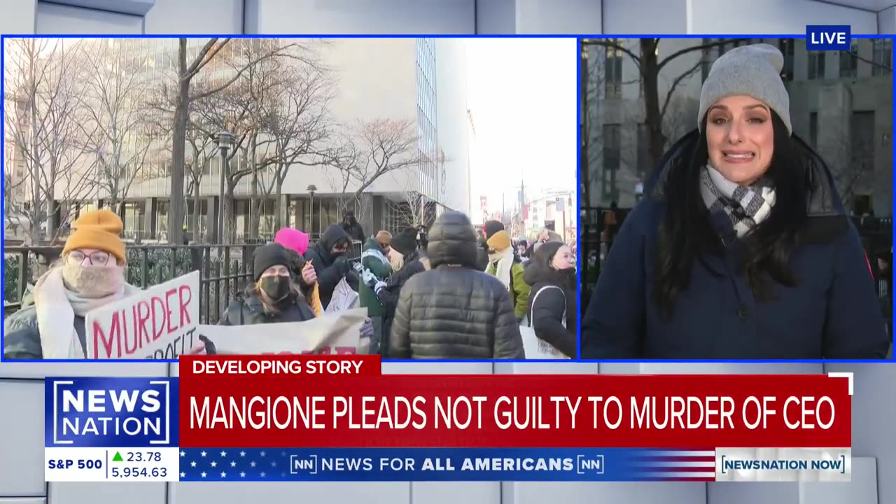 Luigi Mangione garners support outside New York courtroom | NewsNation Now