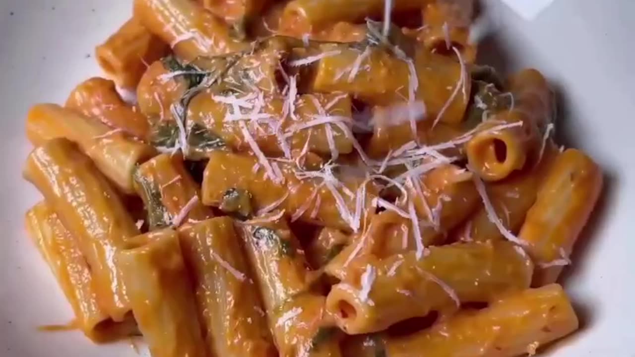 Pasta with cheese