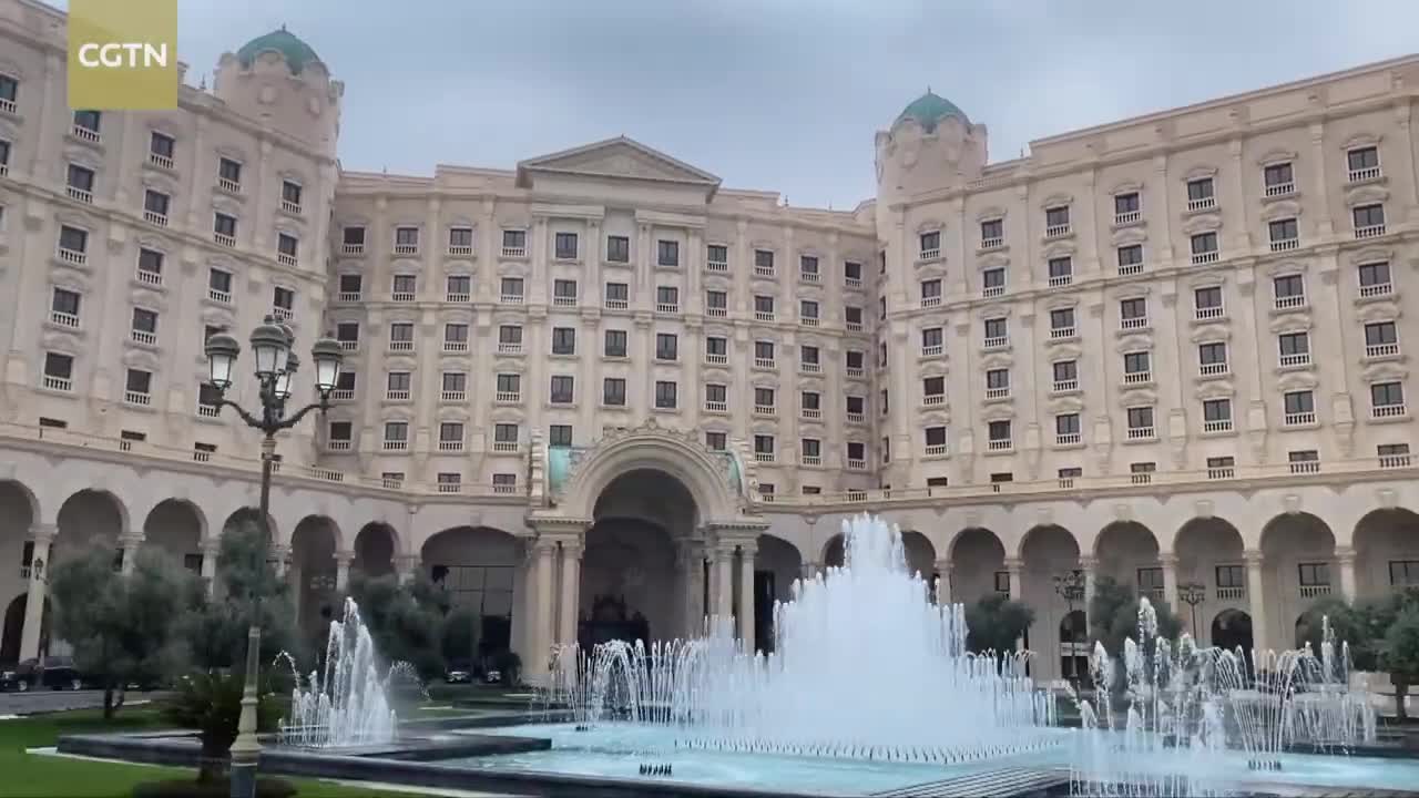 Visiting the Al Yamamah Palace during the China-Arab and the China-GCC Summits