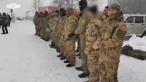 In Kamchatka, two members of the National Guard made a marriage proposal