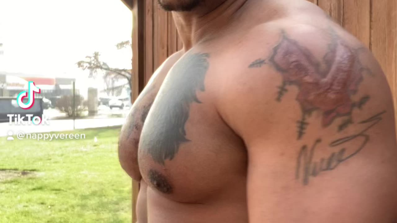 I’M TRYING TO MAKE SOME SENSE OUT OF THIS 🤔 🧐 | the best motivational bodybuilding rapper