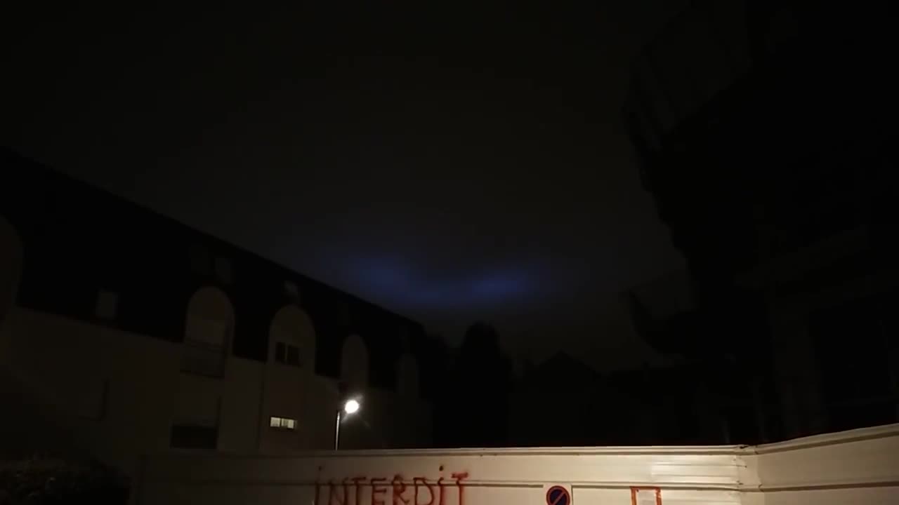 OVNI / UFO Paris, France 22/09/2018