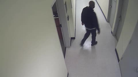8802VZN06Elevator_2021-01-05_06h20min02s617ms.mp4