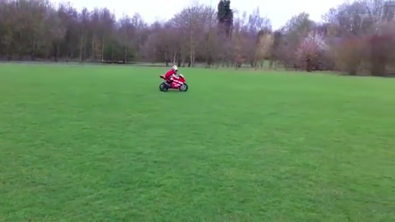 Kids fails on motorcycles