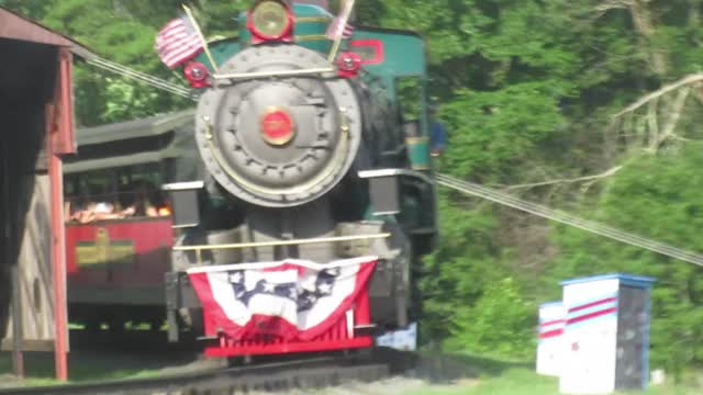 190 Rolling Around The Bend At Tweetsie Railroad On July Fourth 2016