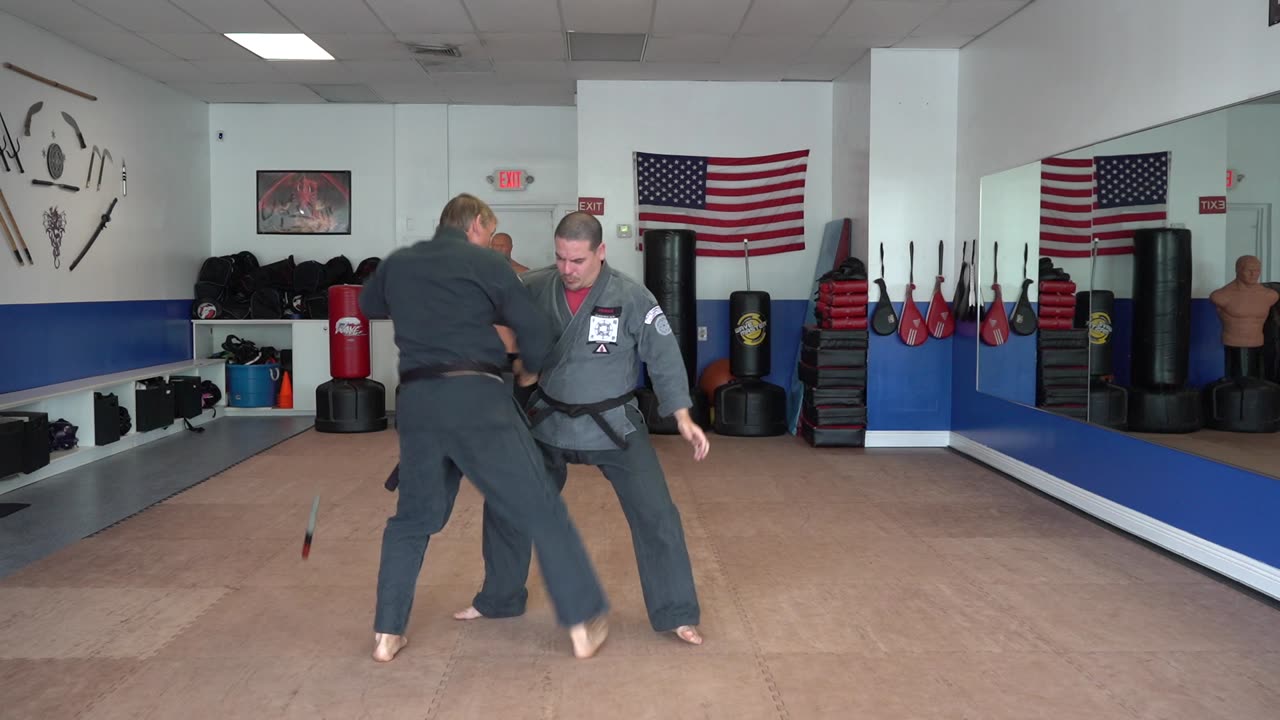 An example of the American Kenpo technique Entwined Lance