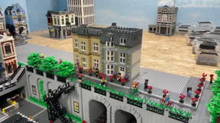 New House above the Train Tunnel - Lego City Update