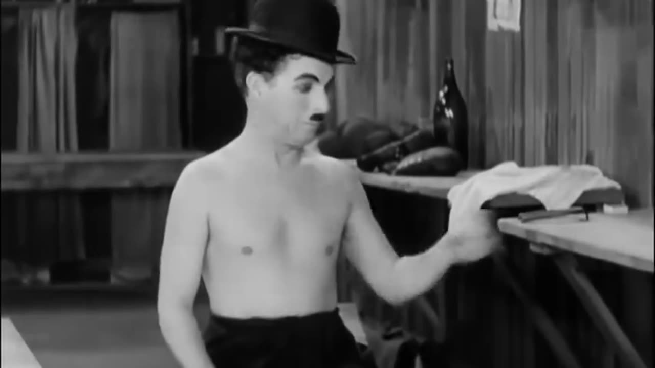 Charlie Chaplin funny video 1931