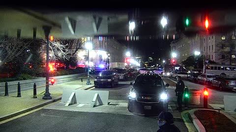 0672USCG00K25SouthBarricadeInbound_2021-01-06_18h33min08s643ms.mp4