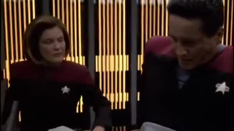 sfdebris_ psycho janeway - equinox (extended cut)