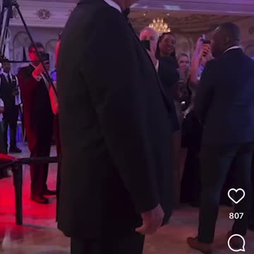 Big Daddy Trump Being Introduced Tonight 😍