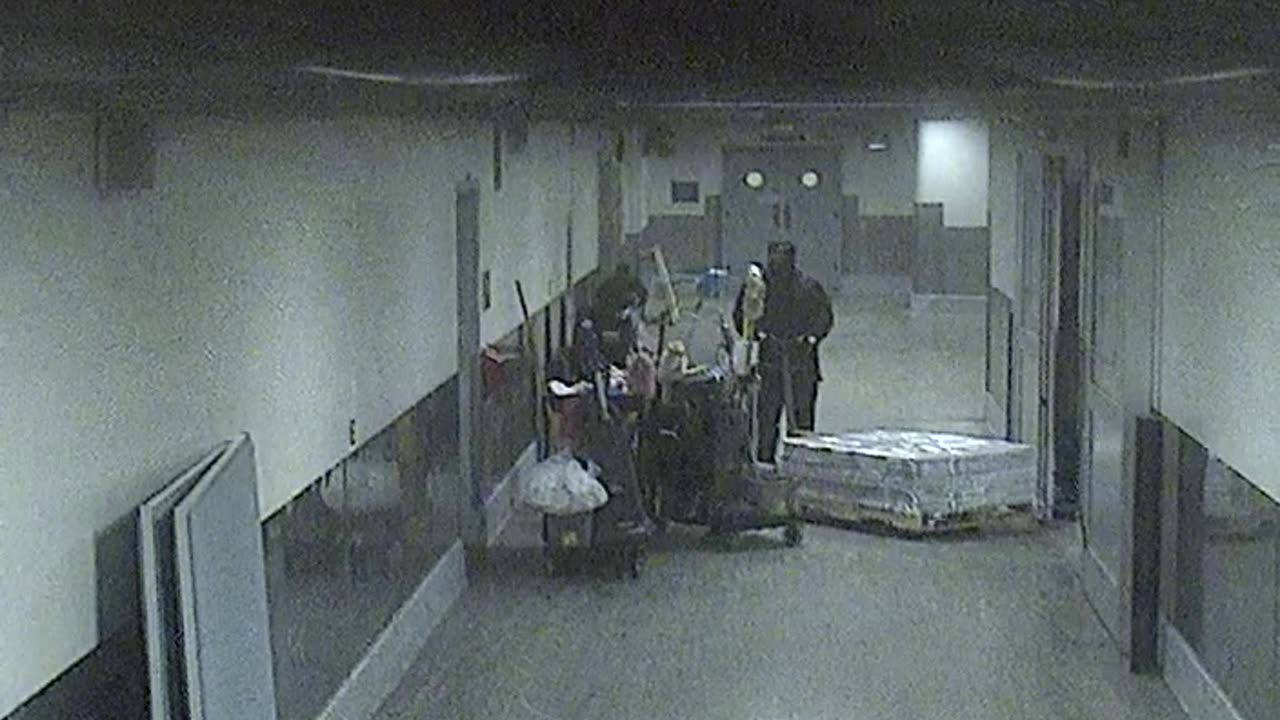 6096RHOBSBLoadingDockHallway_2021-01-05_05h30min34s717ms.mp4