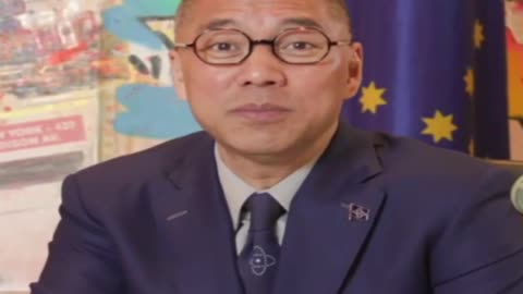 20210324文贵先生直播： #伊丽莎白 女王不容易【孙子哈瑞斯、儿媳妇戴安娜，伯父（温莎公爵）间谍，伯父女人（辛普森夫人）多重间谍】，是真正基督徒，让人敬佩。女王之后皇室基本结束。