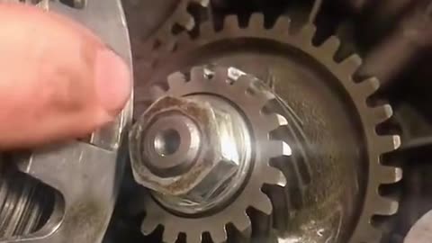Gear running mechanical gear for car repair
