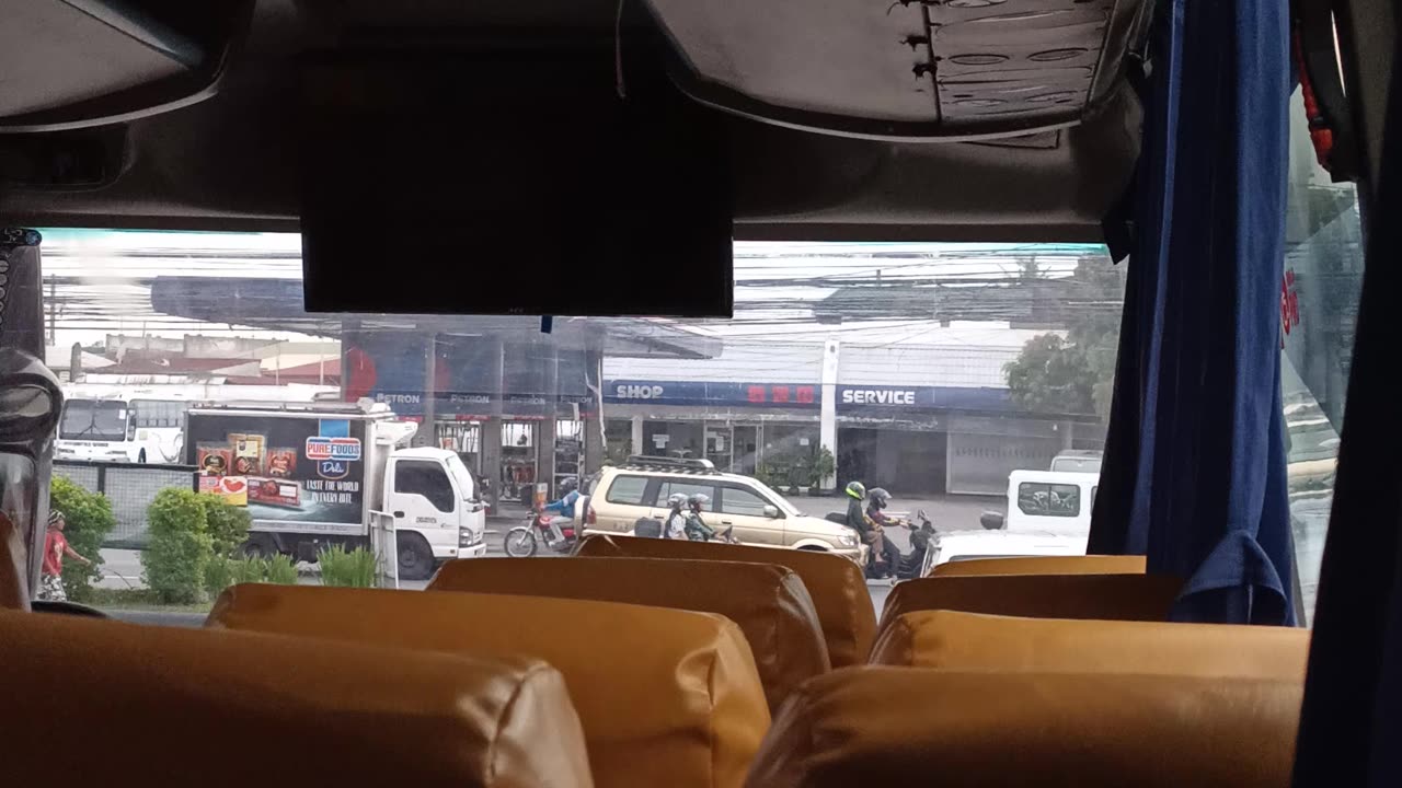 A busy people in Philippines