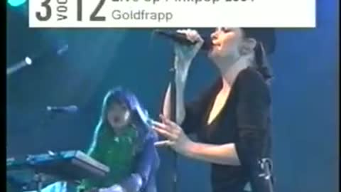 Goldfrapp -Strict Machine (LIVE)