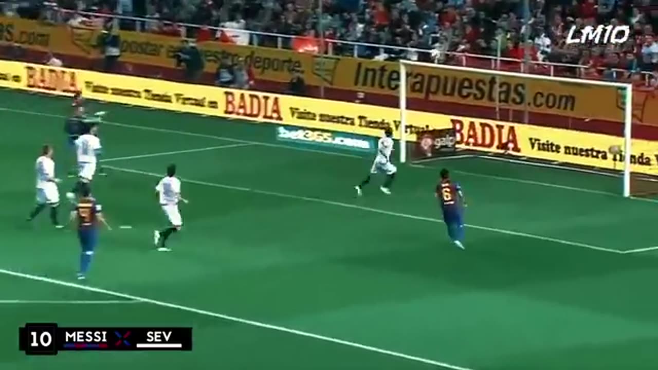 10_Impossible_Goals_Scored_By_Lionel_Messi_That_Cristiano_Ronaldo_Will_Never_Ever_Score_|_HD