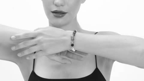 Onyx Agate Lion Bracelet – Patriotic Trump Jewelry for Men & Women | Strength & Style Combined